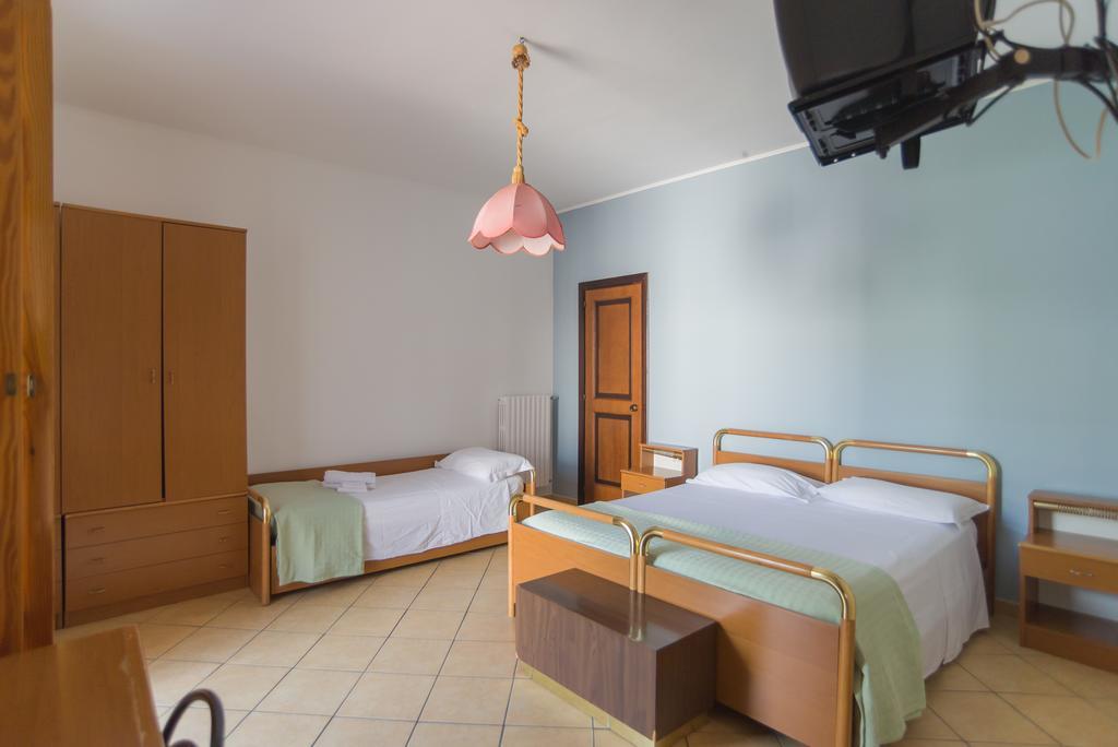 Hotel Alba Del Gargano Mattinata Kültér fotó
